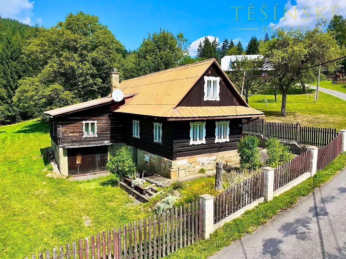 Prodej rodinného domu 125 m², pozemek 3201 m²